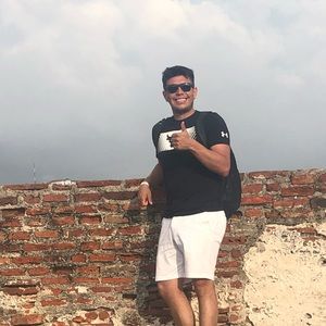 Meet your Posher, Camilo